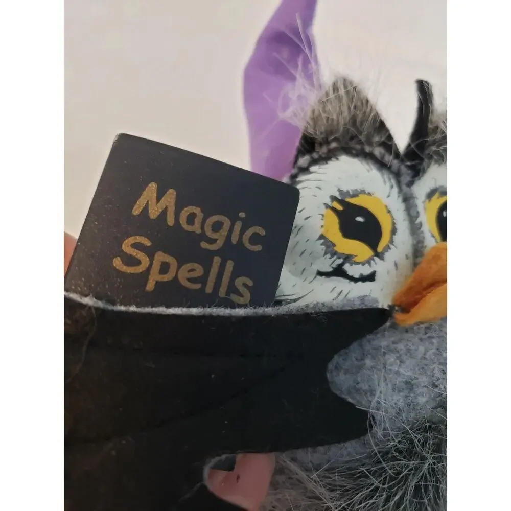 Vintage Annalee Wizard Owl Figurine 2007 Halloween Magic Spells Book & Wand